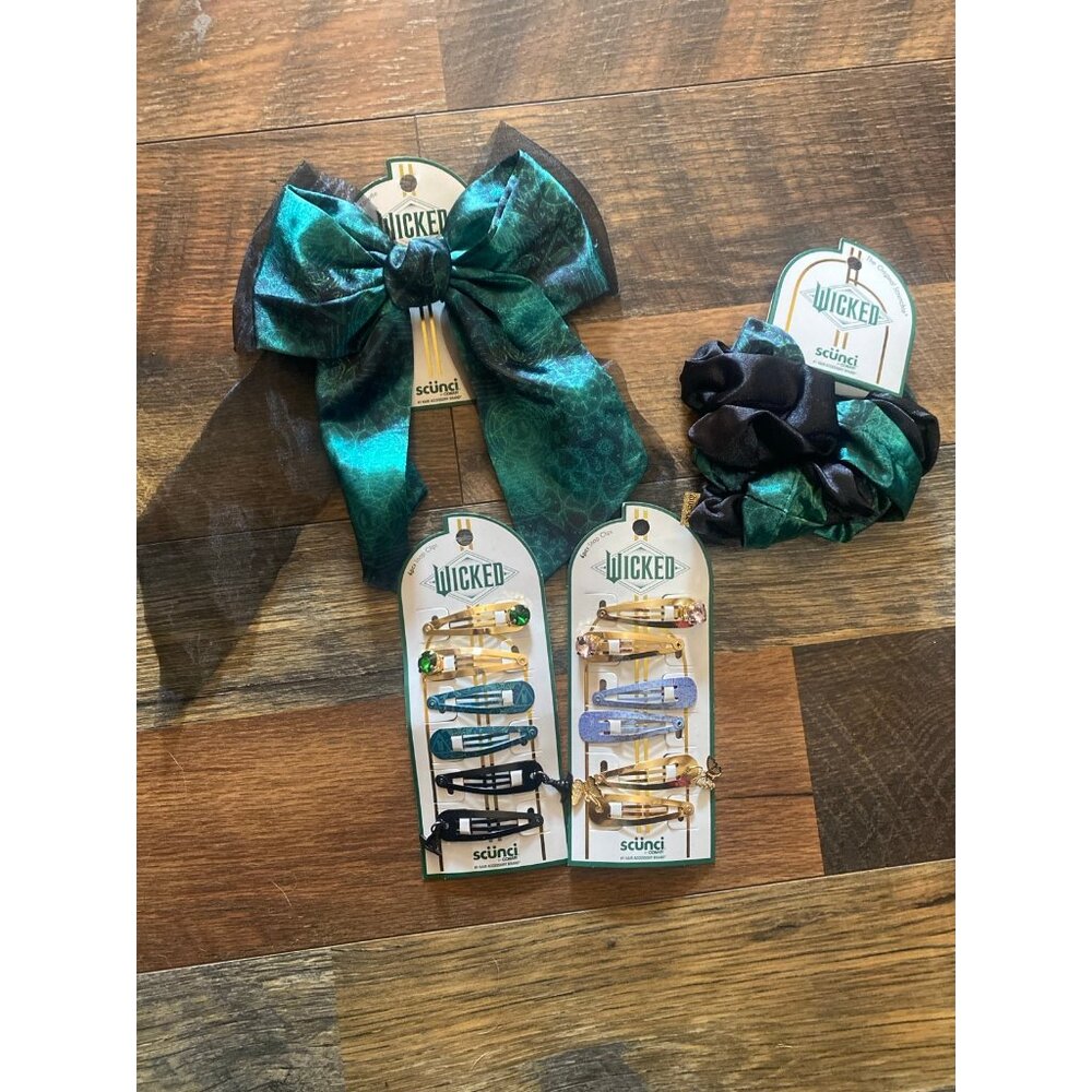 Conair x Wicked Hair‎ accessories